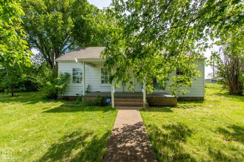 101 2nd St, Oxford, AR, 72565-8916 | Card Image