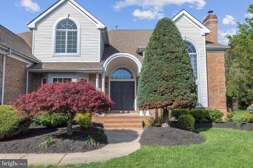 4 Stults Dr, Plainsboro, NJ, 08536-2543 | Card Image