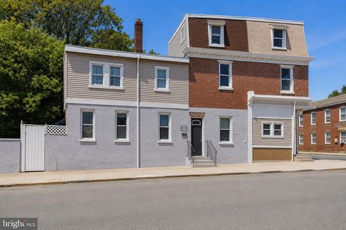 1100 W 3rd St, WILMINGTON, DE, 19805-3626 | Card Image