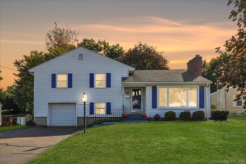 28 Briar Ln, Berlin, CT, 06037-2011 | Card Image