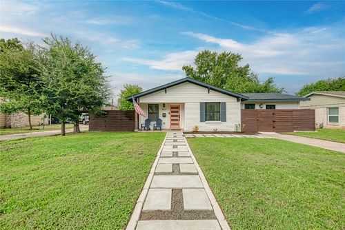 1607 Sweetbriar Ave, Austin, TX, 78723-1826 | Card Image