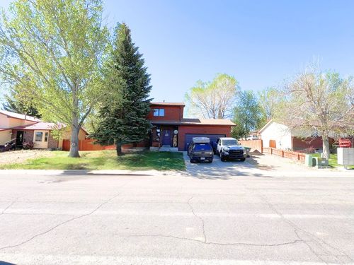 510 Cheyenne Dr, Green River, WY, 82935-5542 | Card Image