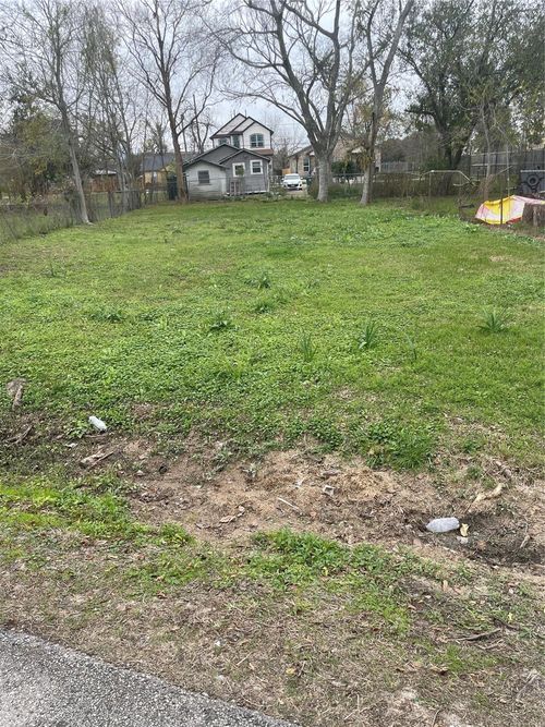 00 Wayne St, Houston, TX, 77020 | Card Image