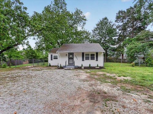 7051 Us 70 Hwy, Bartlett, TN, 38133 | Card Image