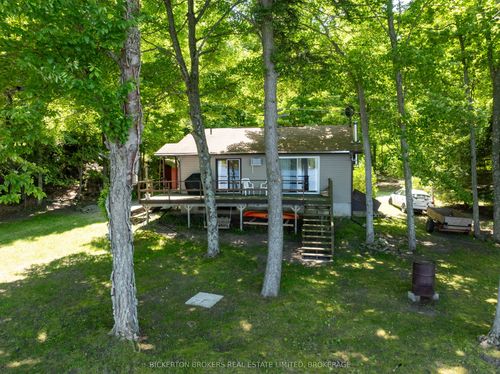 375 Cedar Sands Roadway, Lyndhurst, ON, K0E1N0 | Card Image