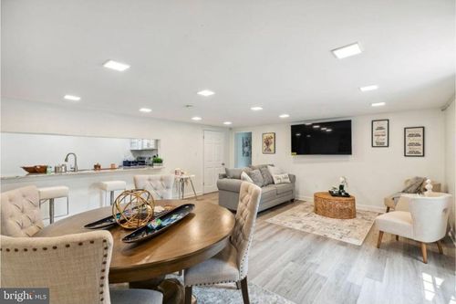 311 Old Rodgers Rd, BRISTOL, PA, 19007-3015 | Card Image