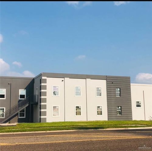 500 N Broadway St, Elsa, TX, 78543 | Card Image