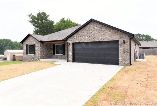 677 Texoma Pl, Mannford, OK, 74044 | Card Image