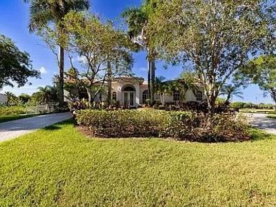 16650 Sw 67th Pl, House other with 4 bedrooms, 3 bathrooms and null parking in Southwest Ranches FL | Image 3