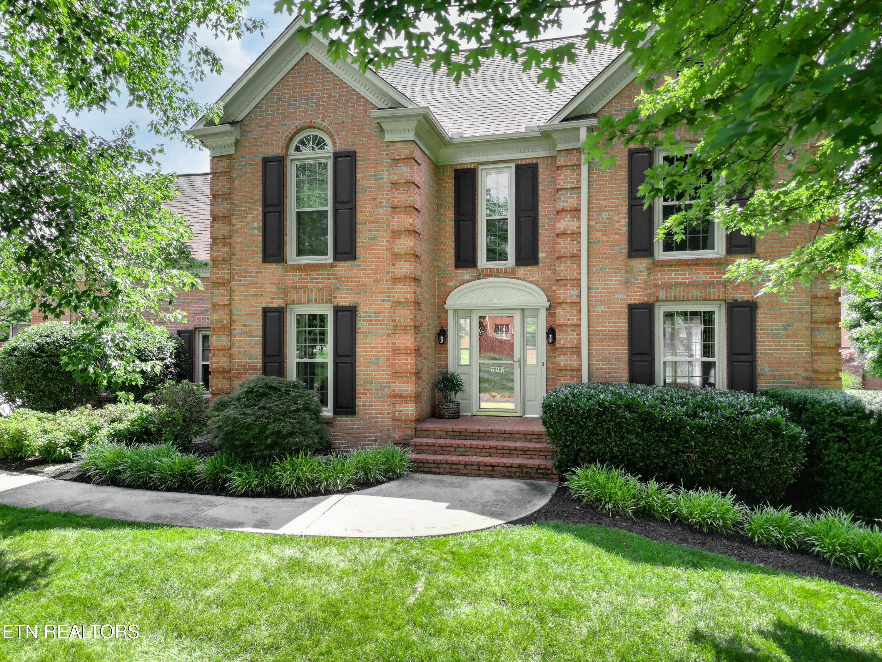 Braddocks Blvd, Knoxville, TN 37922