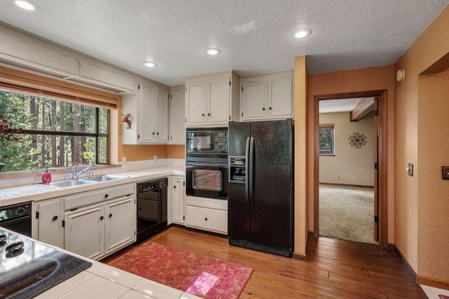 3025 Black Bear Dr, House other with 3 bedrooms, 3 bathrooms and null parking in Arnold CA | Image 10