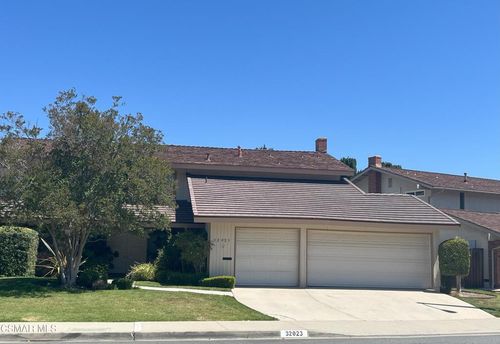 32023 Wallington Ct, Westlake Village, CA, 91361-4136 | Card Image