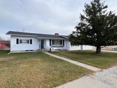 225 9th Avenue Sw, House other with 4 bedrooms, 1 bathrooms and null parking in Choteau MT | Image 1