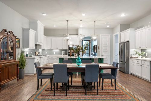 4022 Brownway Dr, College Station, TX, 77845-2202 | Card Image