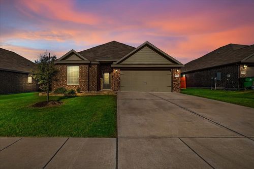 1841 Chesapeake Dr, Crowley, TX, 76036-1514 | Card Image