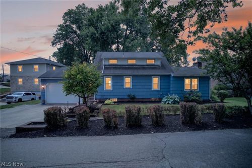 5630 N Island Drive Nw, Canton, OH, 44718 | Card Image