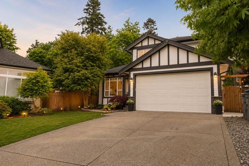 6928 182a St, Surrey, BC, V3S9H4 | Card Image