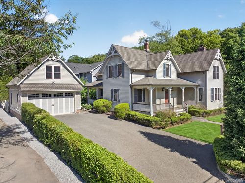 43 Rockland Ave, Hillburn, NY, 10931-1227 | Card Image