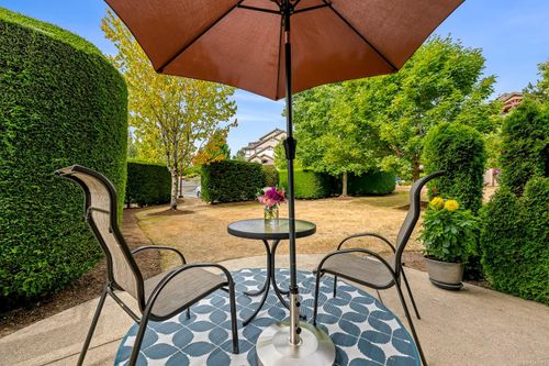 511-3666 Royal Vista Way, Courtenay, BC, V9N9X8 | Card Image