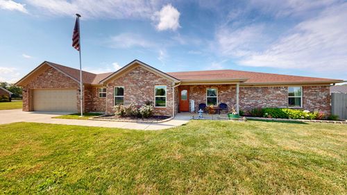 2000 Emerald Way, Richmond, KY, 40475-2758 | Card Image