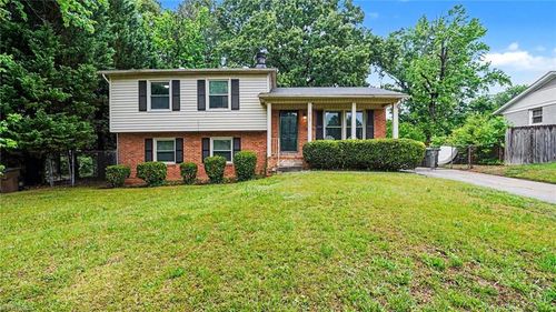 4107 Queen Beth Dr, Greensboro, NC, 27405-6358 | Card Image
