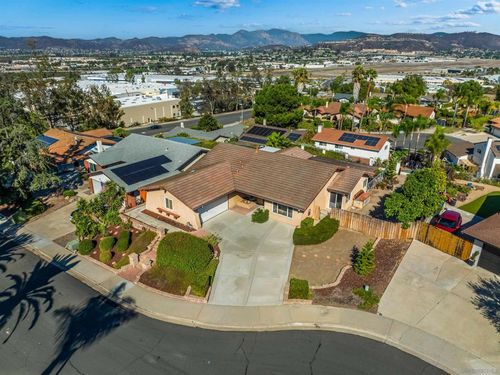 2161 Puesta Pl, El Cajon, CA, 92020-1025 | Card Image