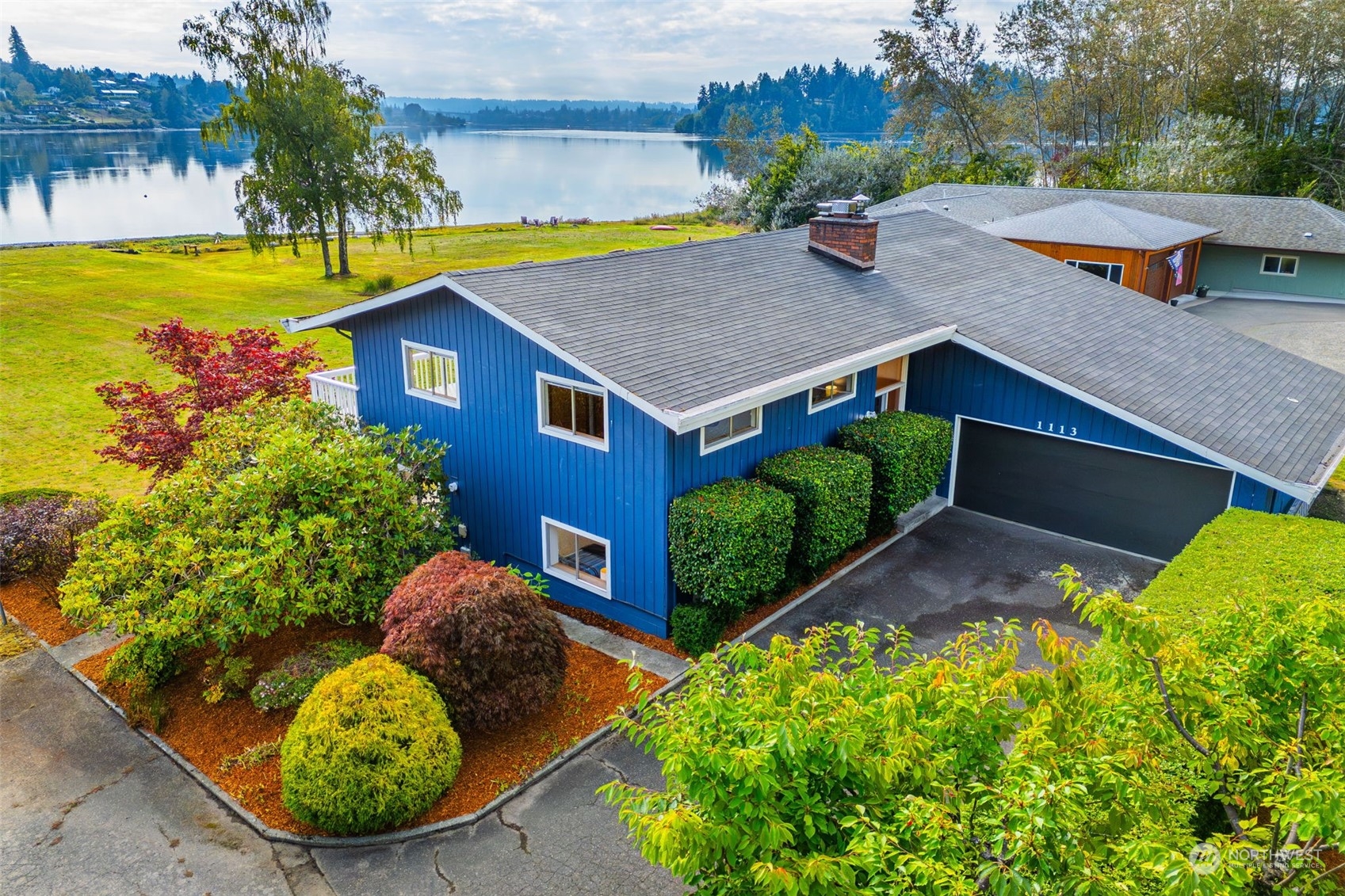 Sunlit Ln, Bremerton, WA 98312