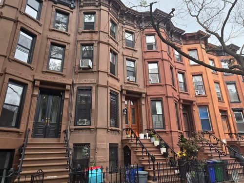 477 Halsey St, Brooklyn, NY, 11233-1001 | Card Image
