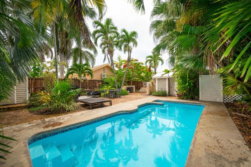 3808 Duck Ave, Key West, FL, 33040-4523 | Card Image