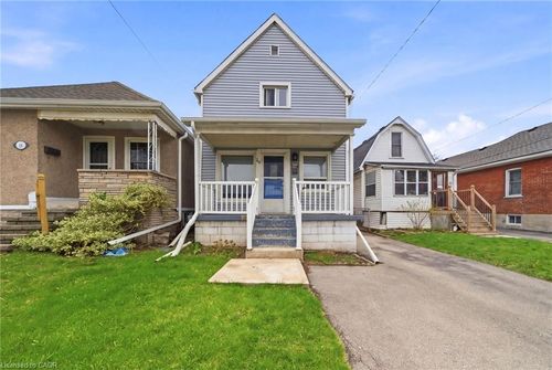 14 Newlands Ave, Hamilton, ON, L8H2T5 | Card Image