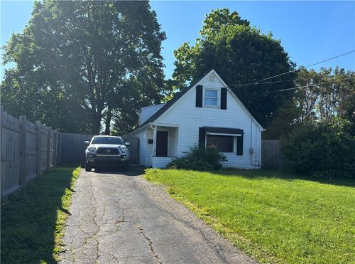 1506 2nd St, Natrona Heights, PA, 15065-1231 | Card Image