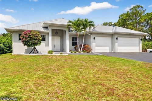 24000 Claire St, BONITA SPRINGS, FL, 34135-7005 | Card Image