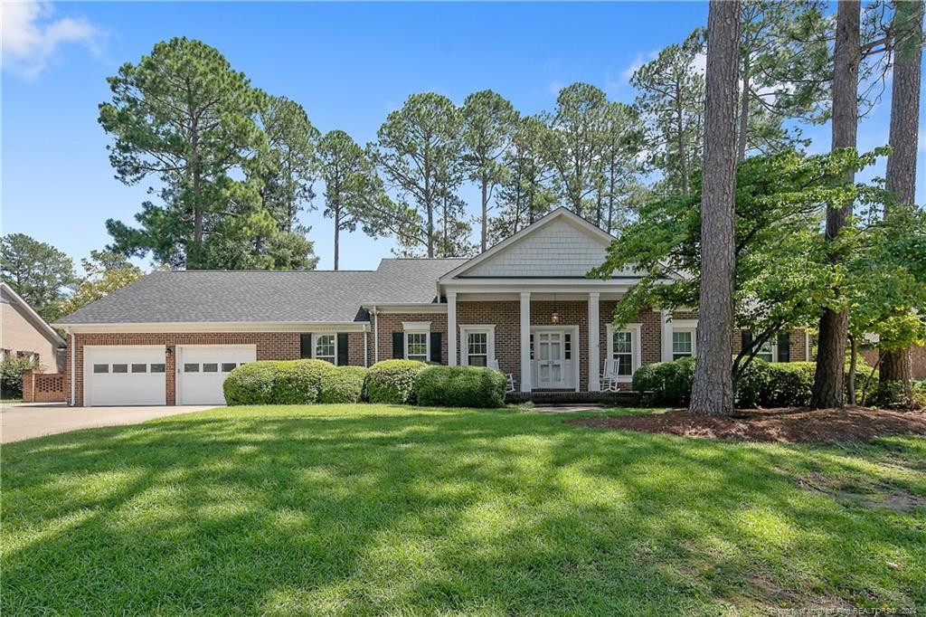 Thorncliff Dr, Fayetteville, NC 28303