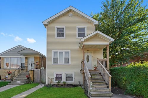 3641 57th St, Chicago, IL, 60629-3828 | Card Image