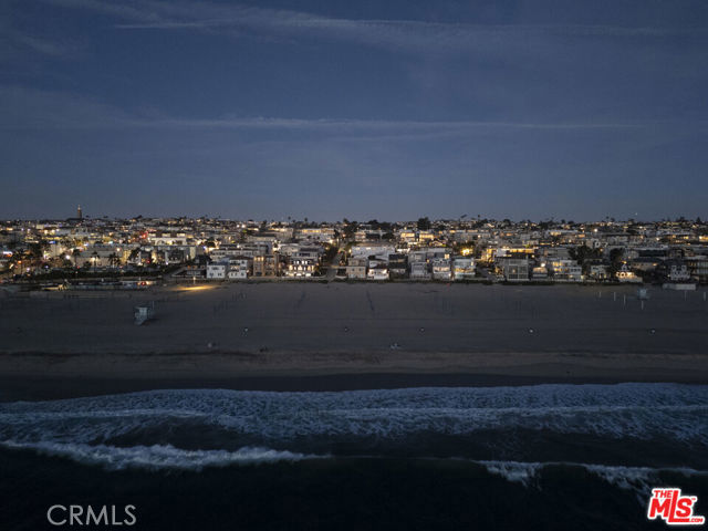 Residential Income in Manhattan Beach 3