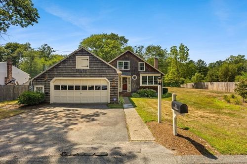 51 Progressive Ave, West Bridgewater, MA, 02379-1125 | Card Image