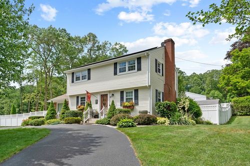27 Linwood Dr, Wilbraham, MA, 01095-1409 | Card Image