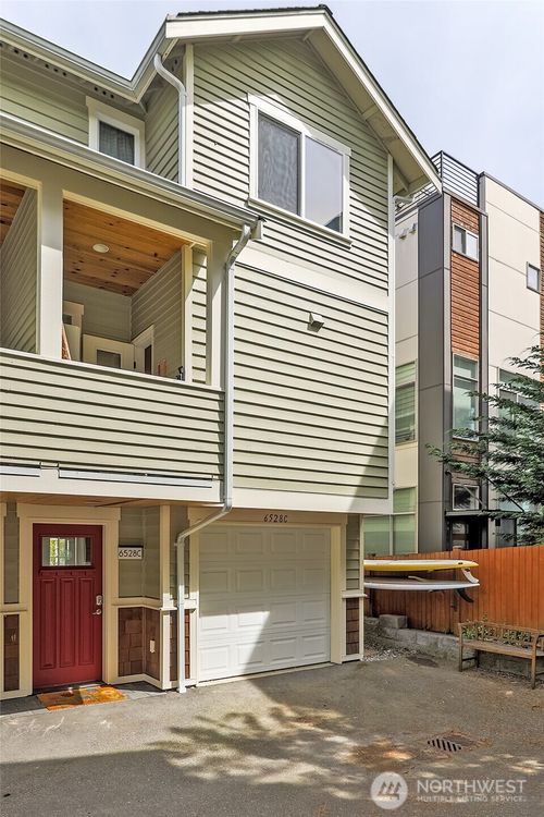 unit-c-6528 34th Ave Ne, Seattle, WA, 98115-7362 | Card Image