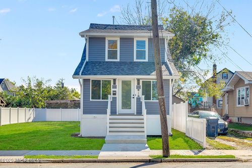 1306 11th Ave, NEPTUNE, NJ, 07753-5117 | Card Image