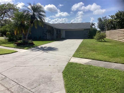 6508 Waterford Cir, SARASOTA, FL, 34238-2647 | Card Image