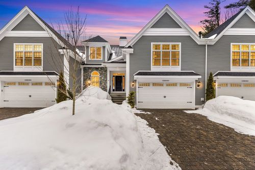 20-20 Robert Dr, Andover, MA, 01810-5207 | Card Image