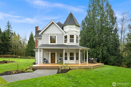 19010 Friday Creek Ln, Burlington, WA, 98233-8513 | Card Image