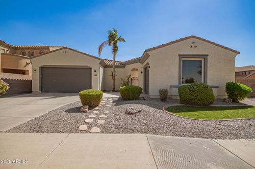 2541 E Wisteria Dr, Chandler, AZ, 85286-2435 | Card Image