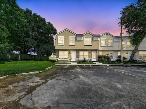 j-6601 121st Ave, LARGO, FL, 33773-3519 | Card Image