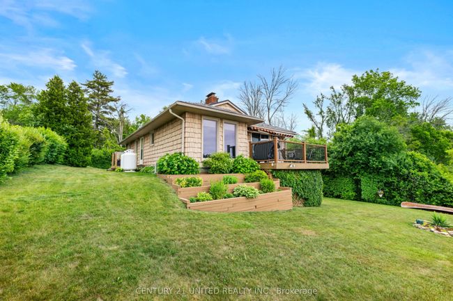 210 Thompson Rd, House other with 3 bedrooms, 2 bathrooms and 6 parking in Keene ON | Image 5