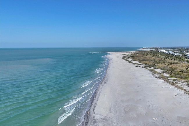 2813 - 7470 Palm Island Dr, Condo with 2 bedrooms, 2 bathrooms and null parking in PLACIDA FL | Image 4