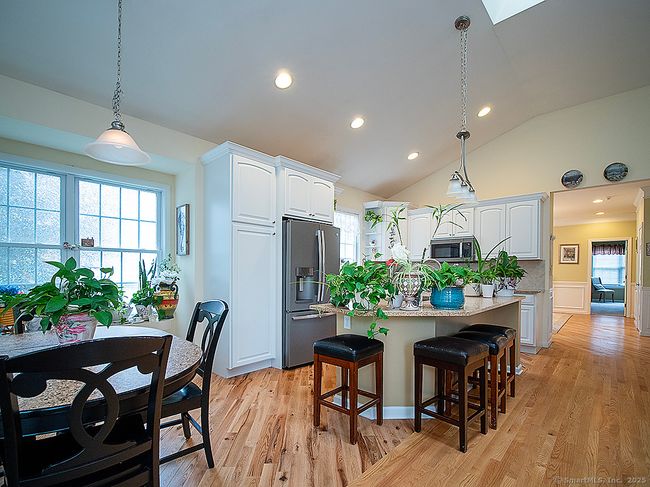 3 - 3 Timberland Way, House other with 3 bedrooms, 4 bathrooms and 2 parking in Beacon Falls CT | Image 6