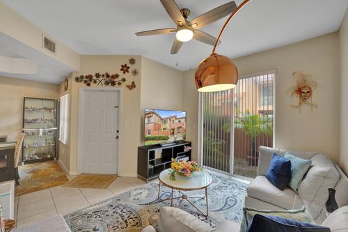 5007-4926 Spinnaker Dr, Fort Lauderdale, FL, 33312-5230 | Card Image