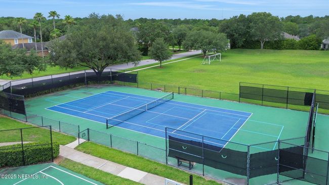 7670 Wexford Club Dr W, House other with 6 bedrooms, 5 bathrooms and null parking in Jacksonville FL | Image 74