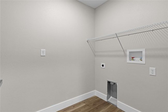 Inside laundry room | Image 20
